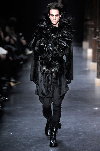 Ann Demeulemeester / - 2010-2011